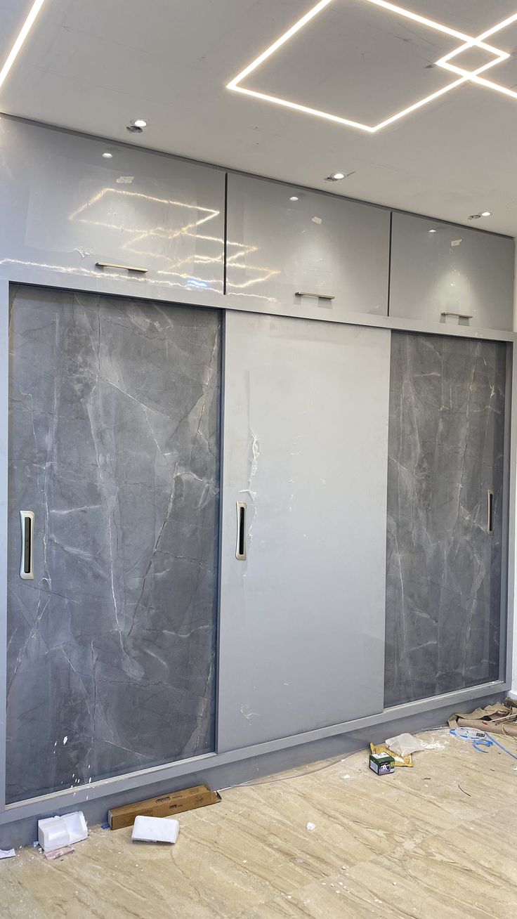 Grey Marble Sliding Wardrobe
